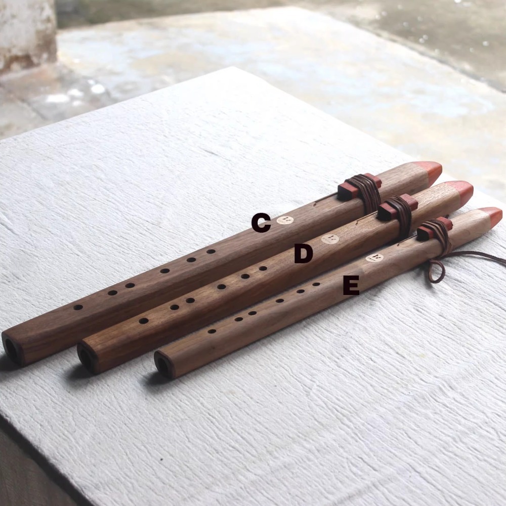 B/C/D/E/F トーン木製垂直フルートポータブル伴奏ヒー - Musical Instrument Indian のレビューと価格