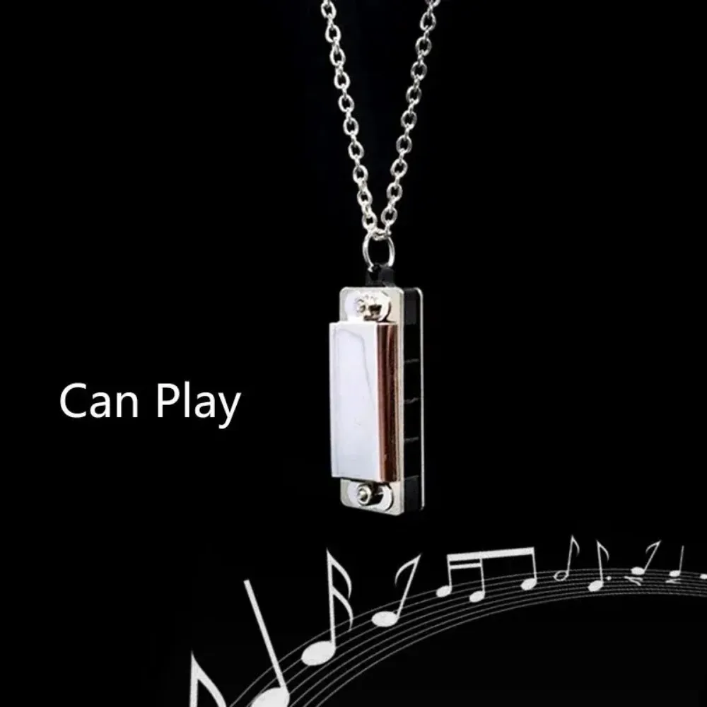 ミニハーモニカネックレス男性と女性ニッチデザインセンスペンダ - Musical Instrument That You Blow Into のレビューと価格